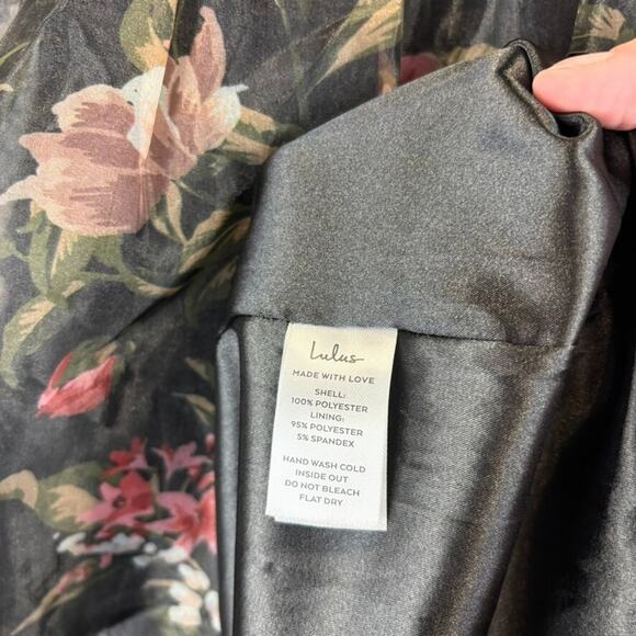 LULUS Floral Organza Maxi Dress Small Coquette Fairy Dark Romantic Dainty Flowy - Picture 6 of 10
